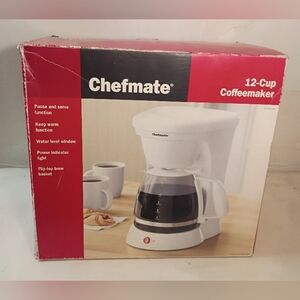 Chefmate 12-Cup Coffeemaker 2009 Target  072080180 White NOB + Filters